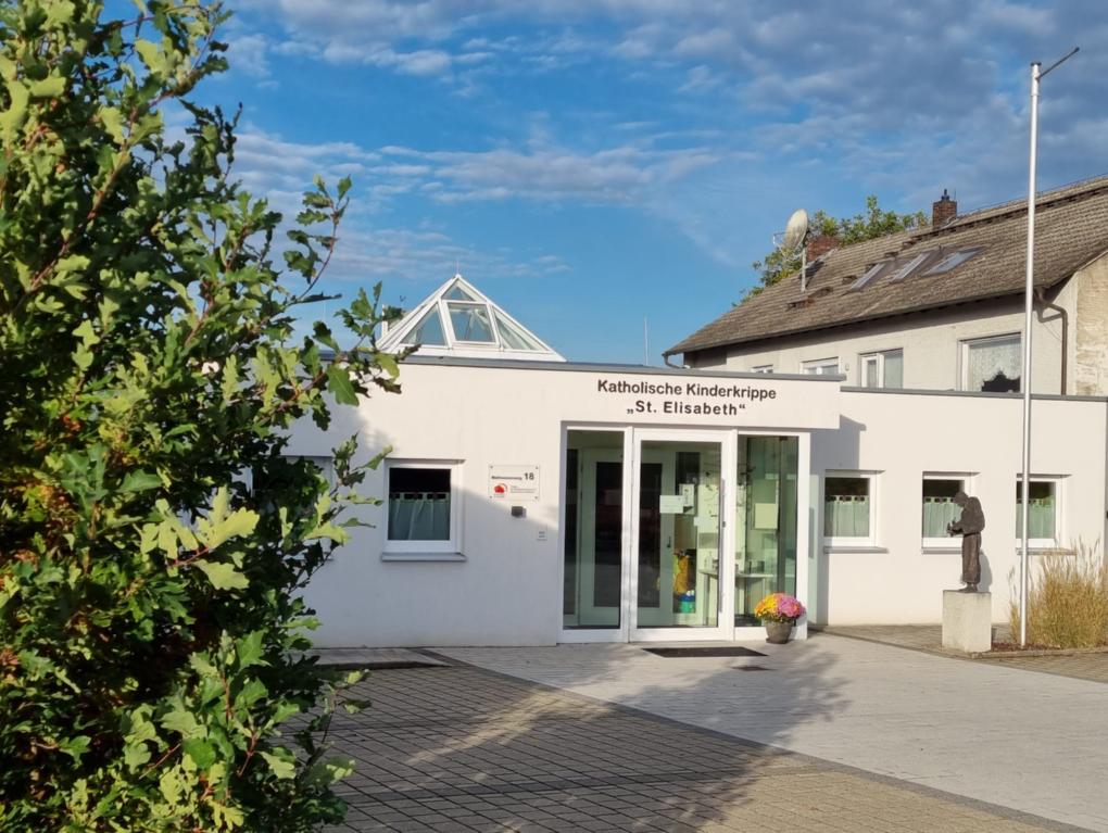 Außenansicht des Hauses Franziskus