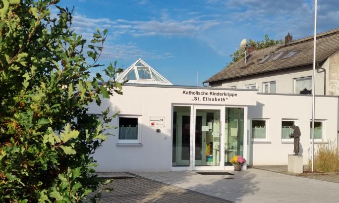 Außenansicht des Hauses Franziskus